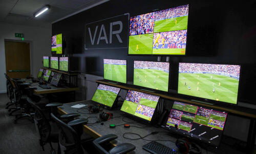 VAR: Σκέψεις για παρέμβαση σε κόρνερ, φάουλ και δεύτερες κίτρινες! thumb