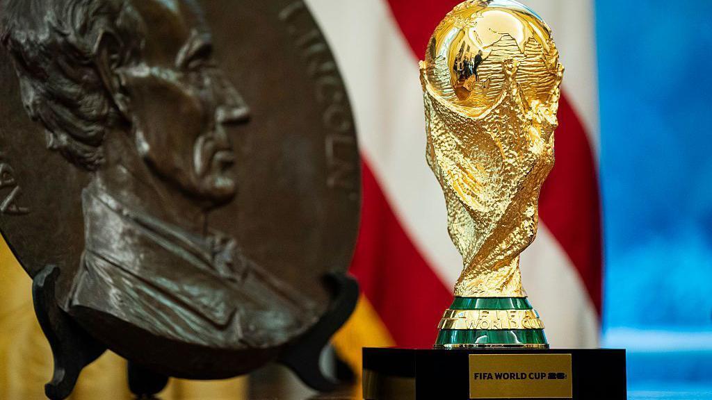 Η FIFA κρατά τα βαριά χαρτιά όπως στο τένις, μακριά από κόντρες thumb