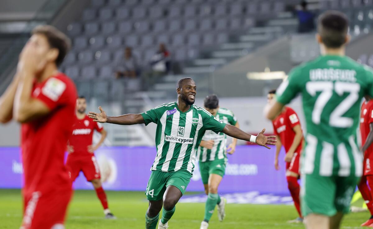 «Παρηγοριά» στην τεσσάρα με κορυφή! thumb