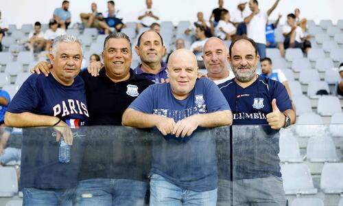 Τόσοι στο «Αλφαμέγα» για την πρώτη παράσταση! (φωτογραφίες) thumb