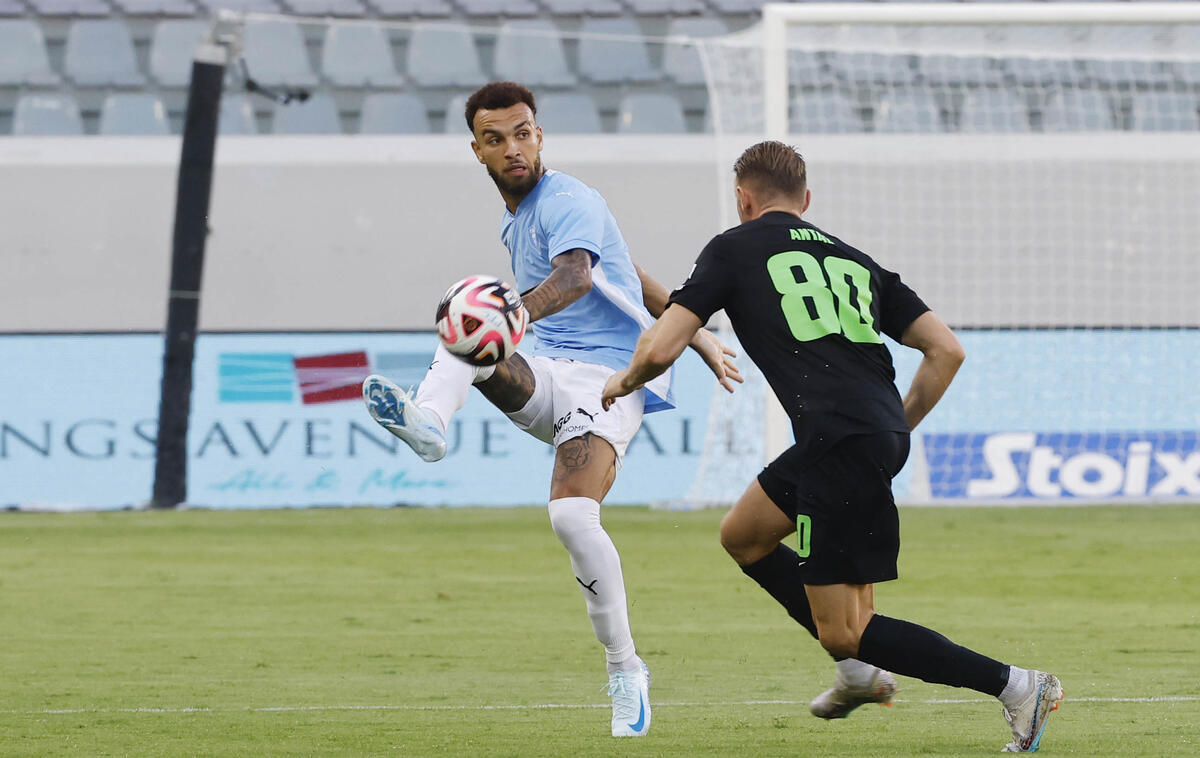 ΤΕΛΙΚΟ: Πάφος FC - Ζαλγκίρις 3-0 thumb