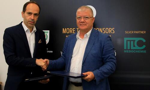 Η Medochemie “Silver Partner” της ΚΟΕ  Μαζί στο δρόμο για το «Παρίσι 2024» thumb