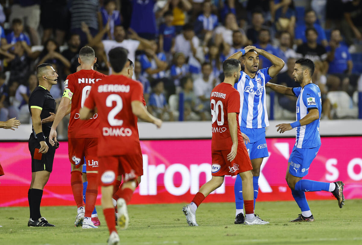 Σωστή ή όχι η κόκκινη στον Κορρέα; (επεξήγηση της φάσης) thumb