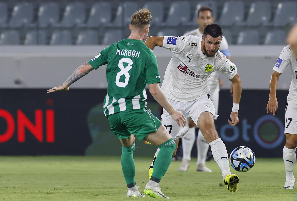 ΤΕΛΙΚΟ: Άρης - ΑΕΚ 2-0 thumb