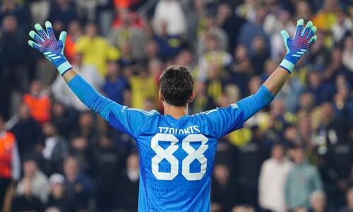 Η αποθέωση της UEFA στον Κωνσταντίνο Τζολάκη (vid) thumb