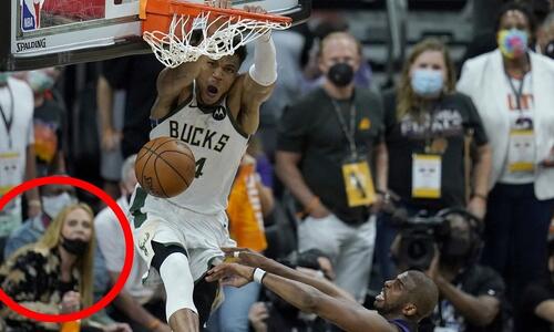NBA Finals: Για ποιο λόγο βρέθηκε η Αντέλ στο Game 5 thumb