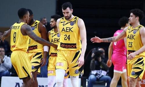 Διέλυσε τη Βόννη και πέρασε στους 16 η ΑΕΚ thumb