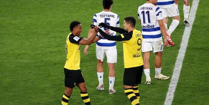 Βαθμολογία Super League: Ξανά μόνη στην κορυφή η ΑΕΚ thumb