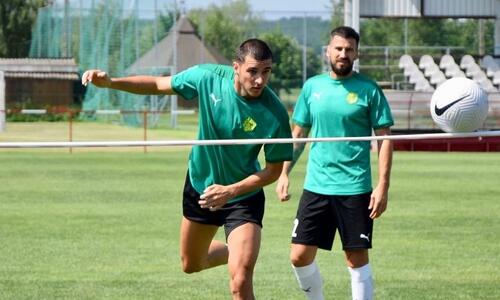 ΑΕΚ: Φωτογραφίες από την πρωινή προπόνηση thumb