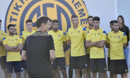Εκτός προπονήσεων Σις και Τεϊσέιρα thumb