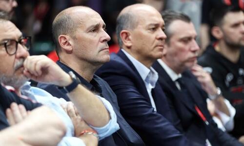 Ολυμπιακός: «Δεν καθόμαστε στο ίδιο τραπέζι με τον παραβάτη Γιαννακόπουλο» thumb