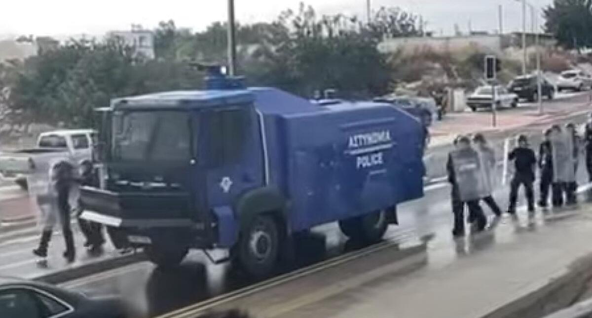 Ένταση πριν το Απόλλων-ΑΠΟΕΛ, παρέμβαση «Αίαντα» thumb