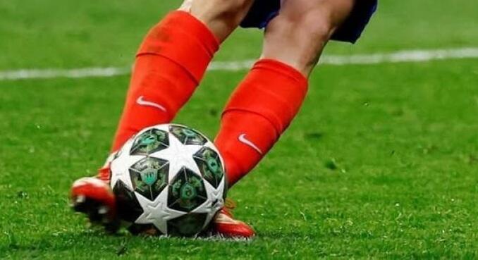 UEFA: «Έγινε διπλή επαφή από Άλβαρες, συζητούμε αναθεώρηση του κανονισμού»! thumb