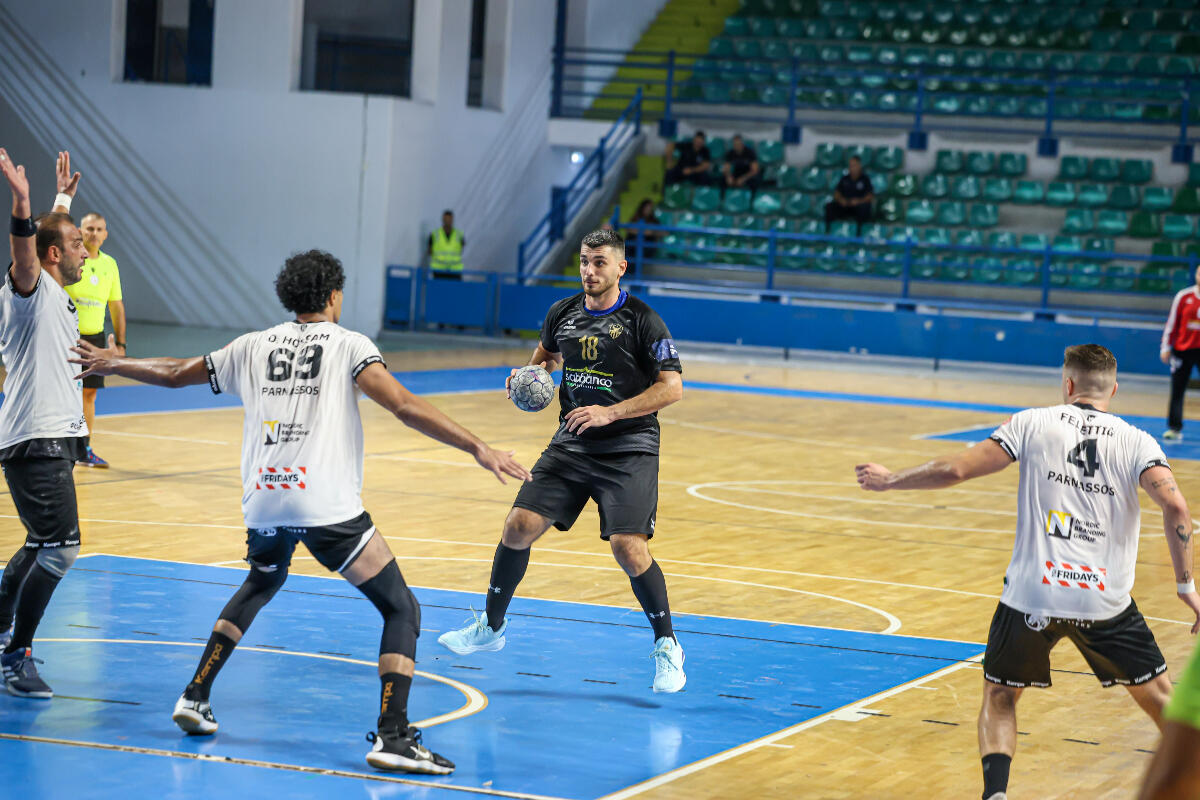 Χάντμπολ: Συνέχισαν νικηφόρα οι πρωτοπόροι thumb