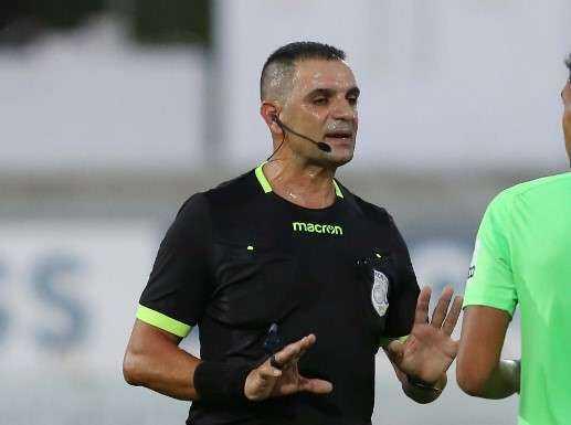 «Επίθεση» σε Αντωνίου: «Ο εν λόγω κύριος καθόρισε το τελικό αποτέλεσμα» thumb
