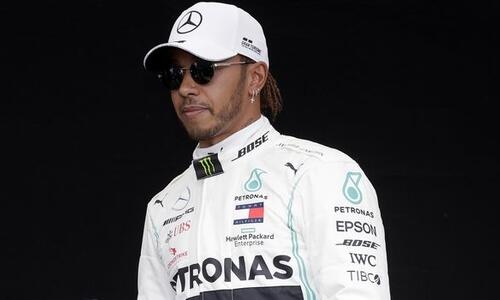 Χάμιλτον: Η Mercedes τον χρυσώνει για να τον κρατήσει thumb