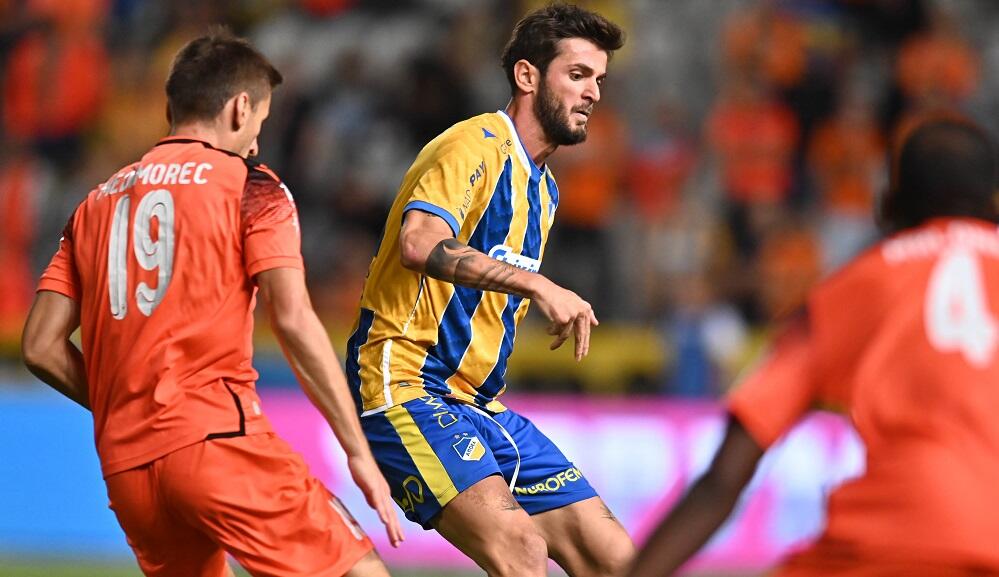 ΑΠΟΕΛ - Καρμιώτισσα 0-0: Ο Σωφρόνης έφυγε, το πρόβλημα έμεινε! thumb