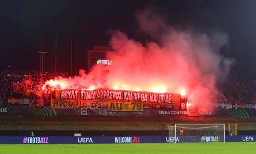 ΒΙΝΤΕΟ ST: Το... pyro show των Πορτοκαλί μέσα από την κερκίδα! thumb