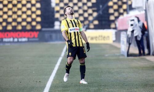 Super League: Μία από τα ίδια στο Χαριλάου thumb