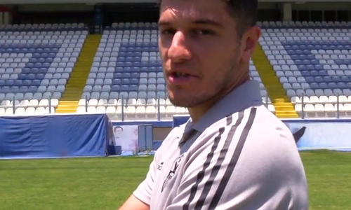 Επίσημο του Αρτυματά: «Εδώ είναι η θέση μου» (video) thumb