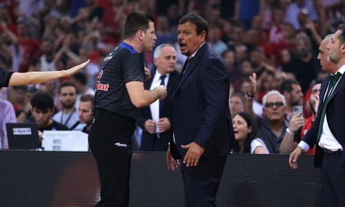 Αντίδραση: «Κάποιοι παίκτες του Ολυμπιακού δεν σεβάστηκαν τον Αταμάν» thumb