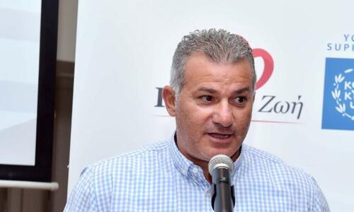 «Πρώτο από αυτό είναι η παρουσία του κύριου Παπασταύρου...» thumb