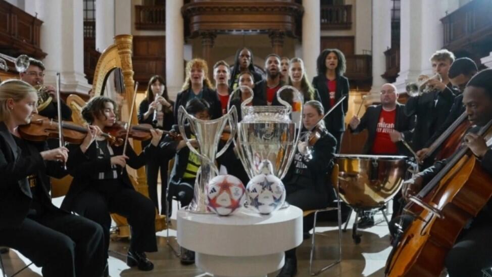 Aποκάλυψε τις νέες μπάλες για το Champions League! thumb