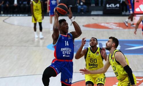 Επίθεση με σφαίρες στο σπίτι του Τζόνσον στην Κωνσταντινούπολη thumb