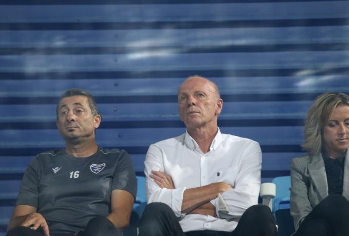 Ο Μπένετ αναίρεσε τον ορισμό Σιδηρόπουλου και ψάχνει ξένο διαιτητή! thumb