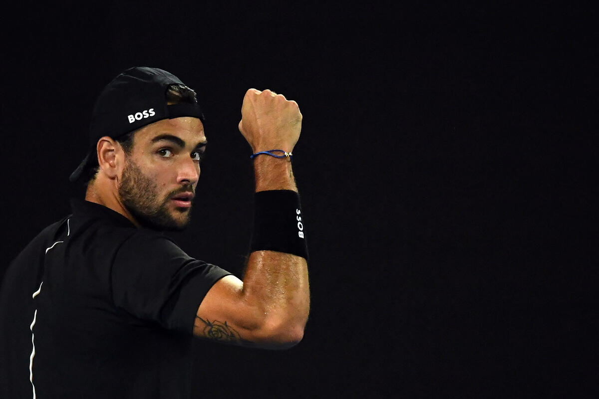 Australian Open: Προκρίθηκαν στους «8», Μπερετίνι και Μονφίνς thumb
