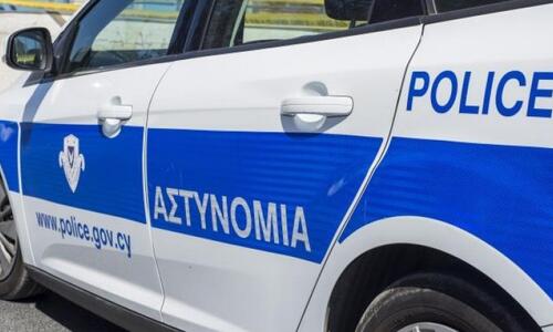Μπήκε στο γήπεδο και προκάλεσε ζημιές - Αυτόν ψάχνει η Αστυνομία thumb