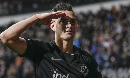 Γκλάντμπαχ - Άιντραχτ 2-3: Συνεχίζουν τις υψηλές πτήσεις τους οι αετοί thumb