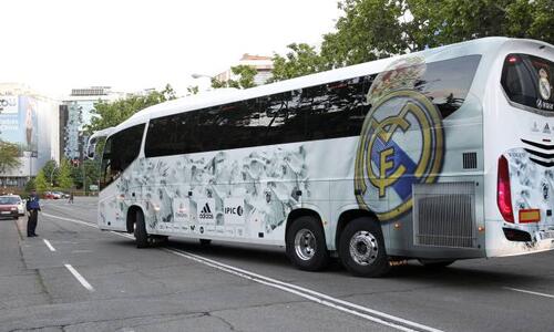 Οπαδοί της Μπιλμπάο πέταξαν αντικείμενα και έσπασαν τα τζάμια του πούλμαν των Μαδριλένων thumb