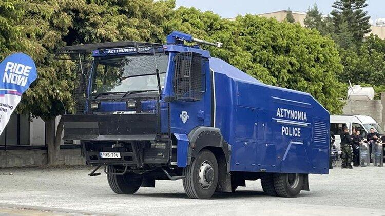 Αστυνομία: Αίαντας και 300 αστυνομικοί για το ντέρμπι και την πορεία της Θύρα 9 thumb