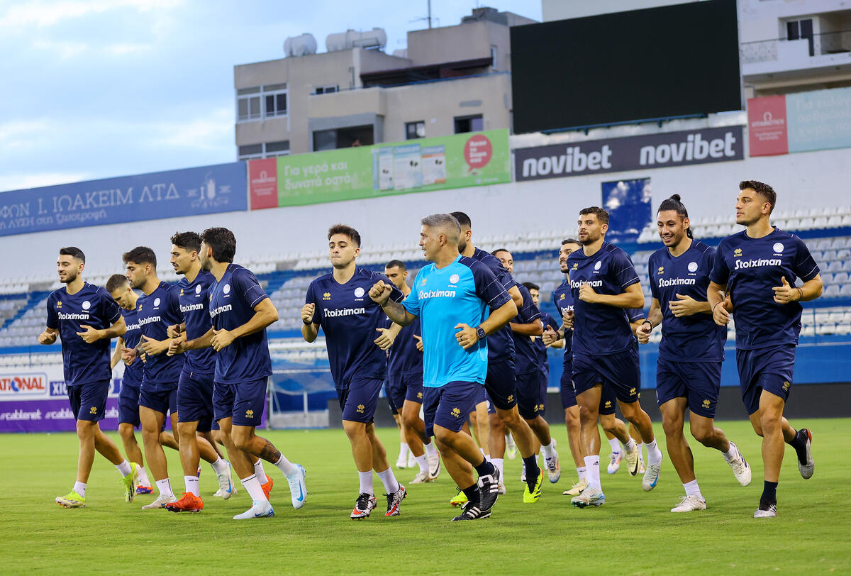(ΦΩΤΟΣ) Πρώτη προπόνηση για την Εθνική χωρίς τον Κάστανο! thumb