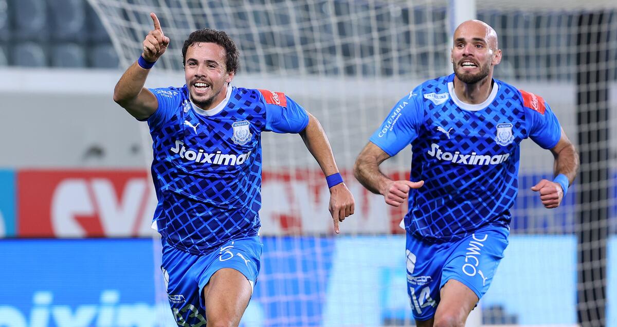 Απόλλων-ΑΕΚ 2-1: «Τσέκαρε» εισιτήριο για τους «4» με ήρωα τον Μάρκες!  thumb