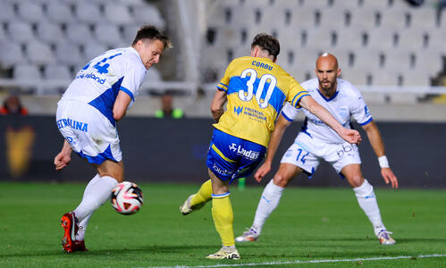 ΑΠΟΕΛ-Απόλλων 1-1: Από ένα γκολ και... συμβιβασμός στο ΓΣΠ thumb