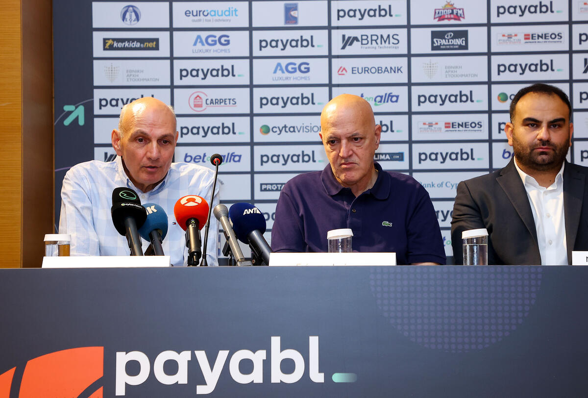 Συγκίνησε ο πρόεδρος του ΚΟΑ για οικογένεια Χανδριώτη thumb