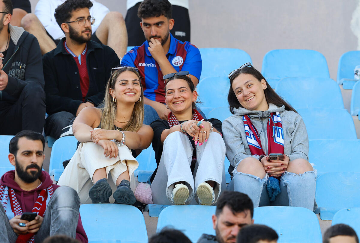 Το φωτορεπορτάζ από το «Τάσος Μάρκου» thumb