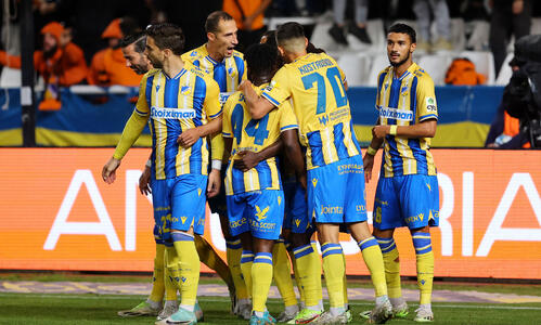 ΑΠΟΕΛ - Δόξα 5-0: Πεντάστερος και 1ος! thumb