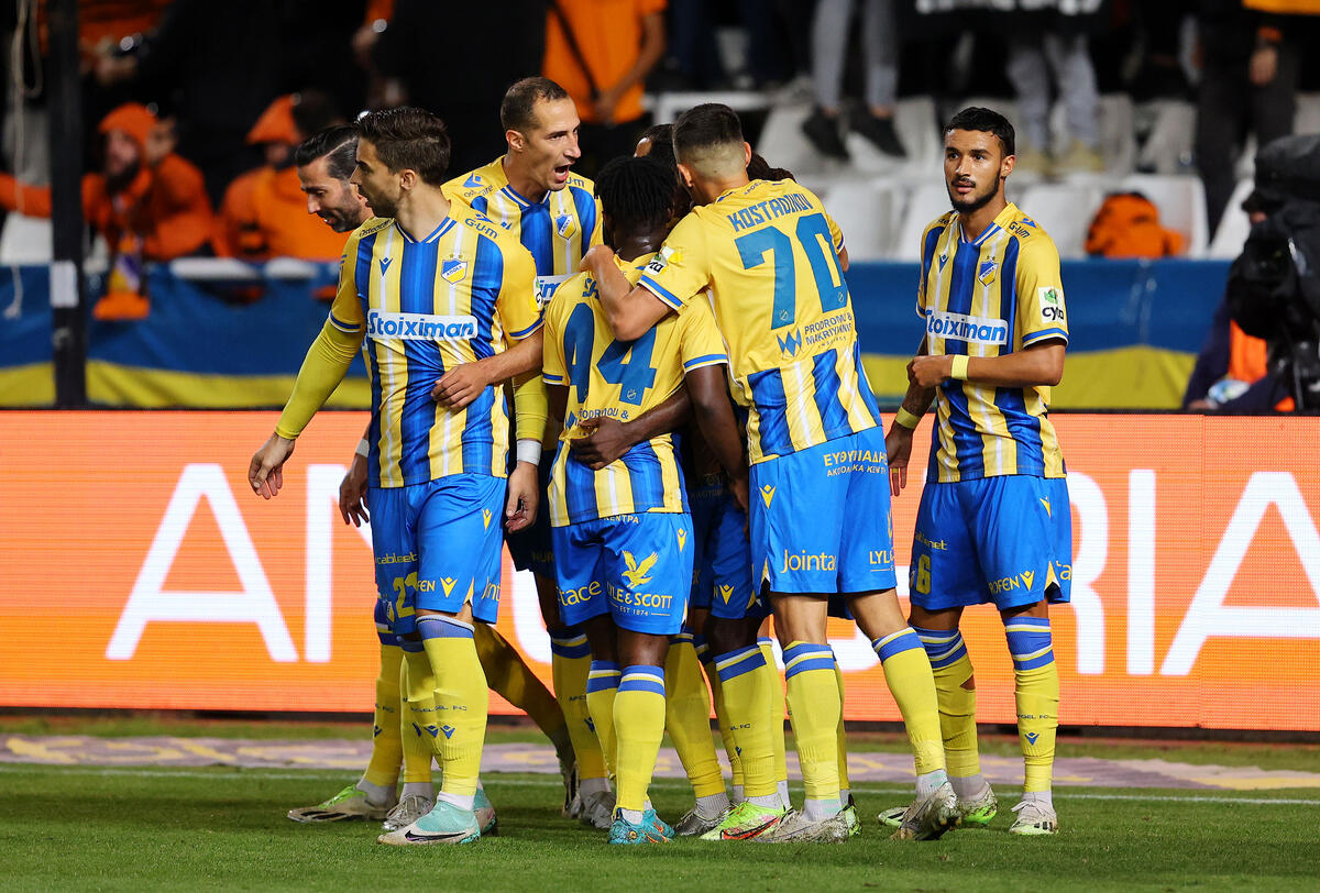 ΑΠΟΕΛ - Δόξα 5-0: Πεντάστερος και 1ος! thumb