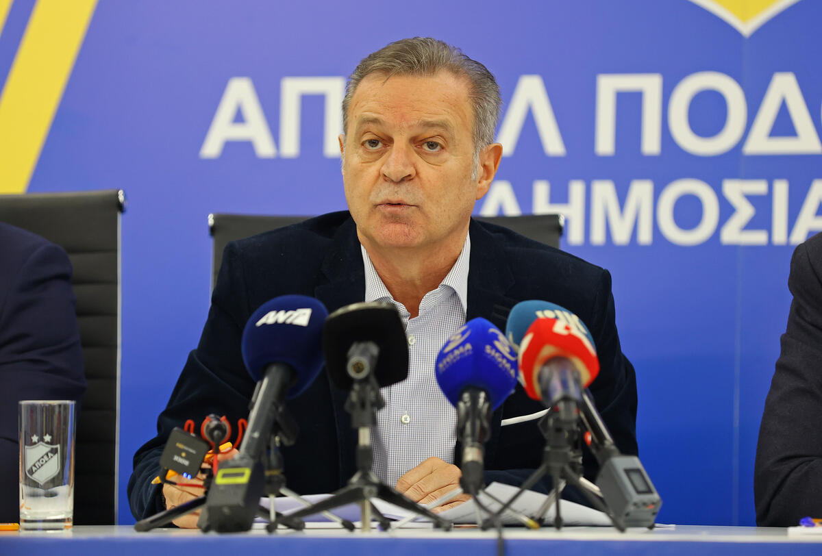 Πετρίδης: «Θέλουμε να ταξιδέψουμε και πέραν του League phase» thumb