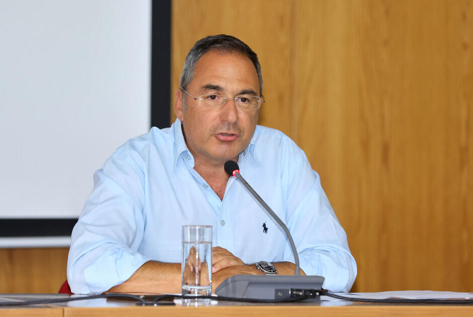 «Σφάξανε την μπάλα αντί τις κότες... Θέλει αρετή και τόλμη η ελευθερία» thumb