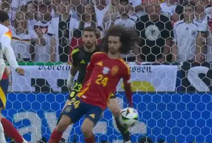 «Καμπάνα» της UEFA στους Ισπανούς διαιτητές γιατί διέρρευσαν την οδηγία για το χέρι του Κουκουρέγια! thumb