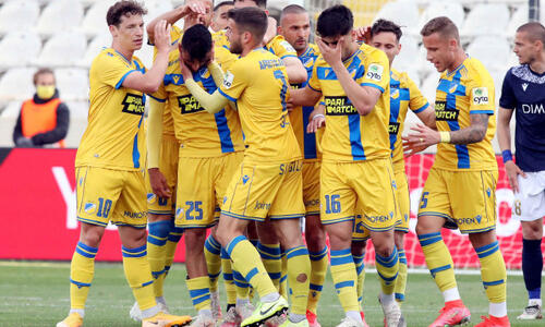 Τρομερό σουτ και 1-0 ο ΑΠΟΕΛ (vid) thumb