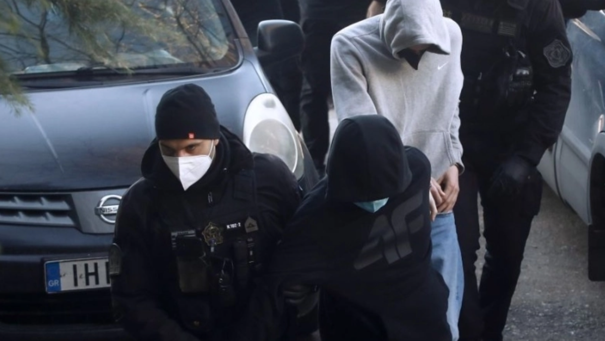 Παραδόθηκε ο 12ος κατηγορούμενος για την δολοφονία του Άλκη thumb