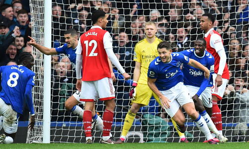 Premier League: Μεγάλη νίκη για Εβερτον επί της Αρσεναλ  thumb