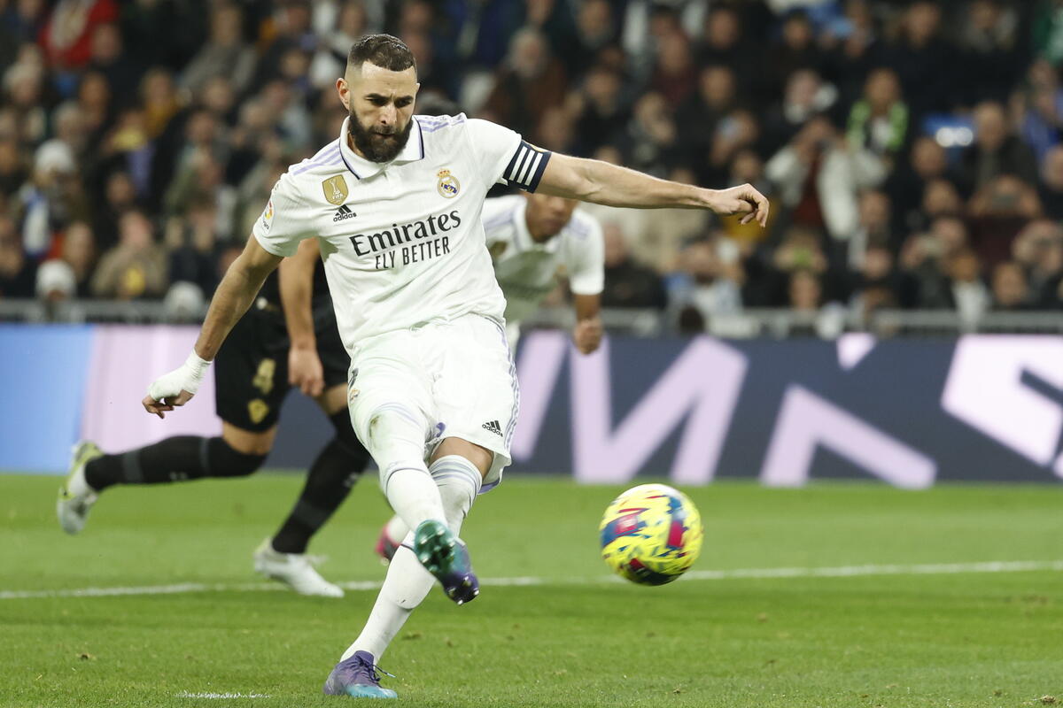 Σπουδαίος Μπενζεμά, άλλη μία ιστορική βραδιά για τον ίδιο!  thumb