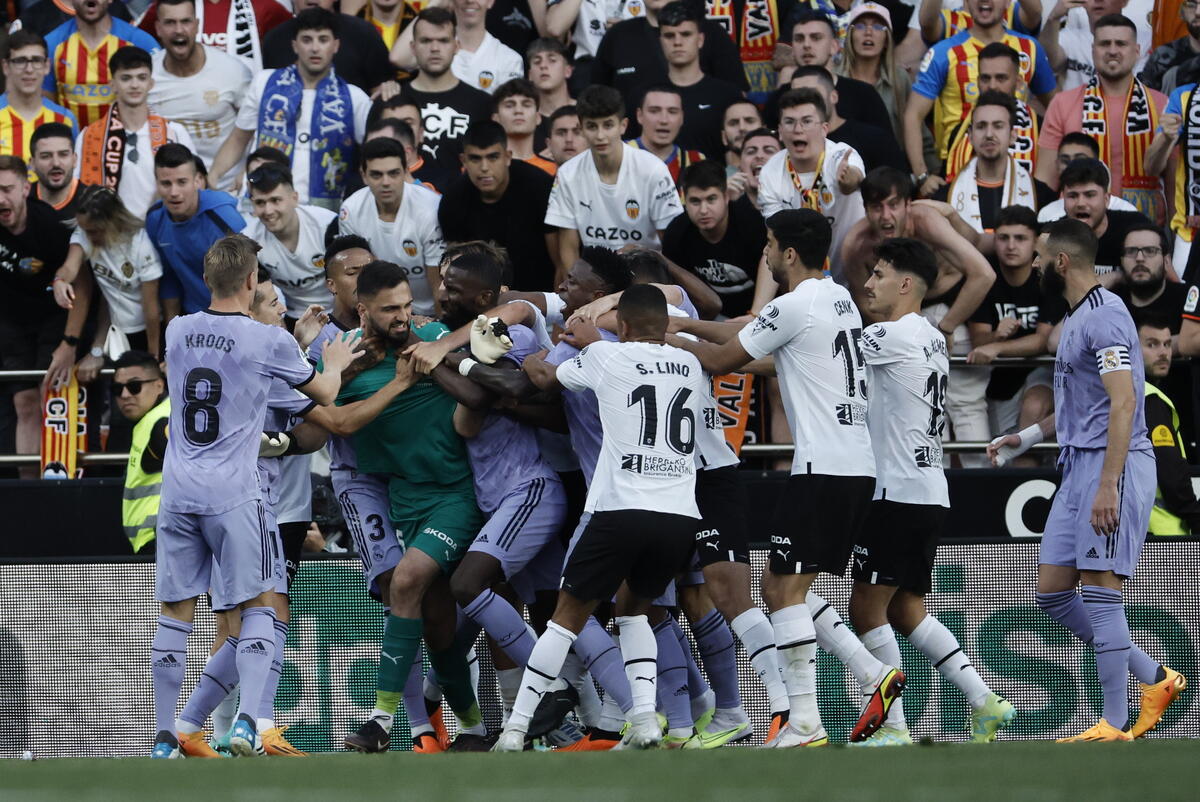 La Liga: Νίκη παραμονής για τη Βαλένθια thumb