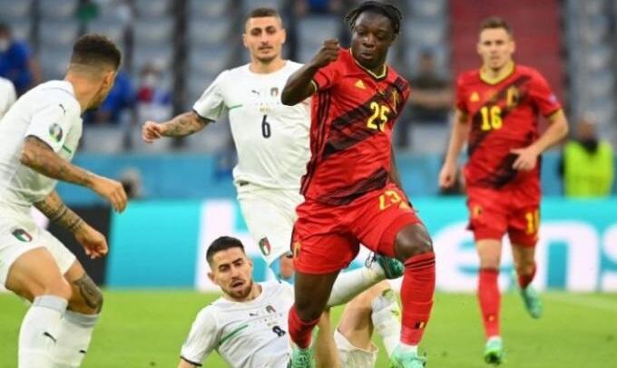 Αυτόν τον 19χρονο «κυνηγάει» η Λίβερπουλ  thumb